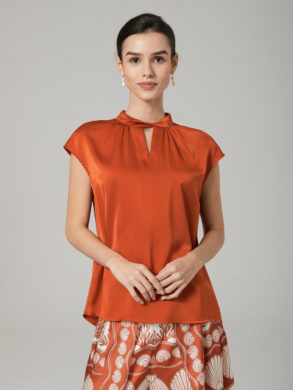 Orange stand-up collar sleeveless knotted top 2025 - $3.99 –P7