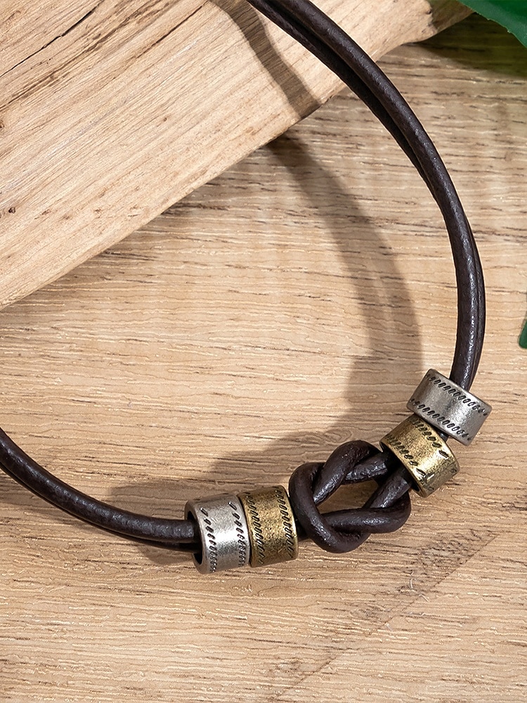 conjunto de colar e pulseira de couro masculino – design de nó vintage com detalhes em metal, joias artesanais ajustáveis para estilo casual, motociclista e boho, perfeitas para uso diário e presentes de 2025 por $14.99 –P5