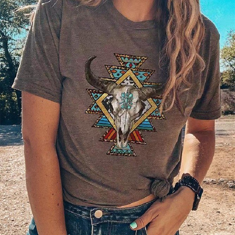 Femmes Hauts d'été Graphique Tribal Mode Western Occasionnel Manche Courte Col rond Hauts Réguliers Quotidien Sortir Week-end Patchwork Imprimé Marron Été Printemps de 2025 ? $14.99 –P3