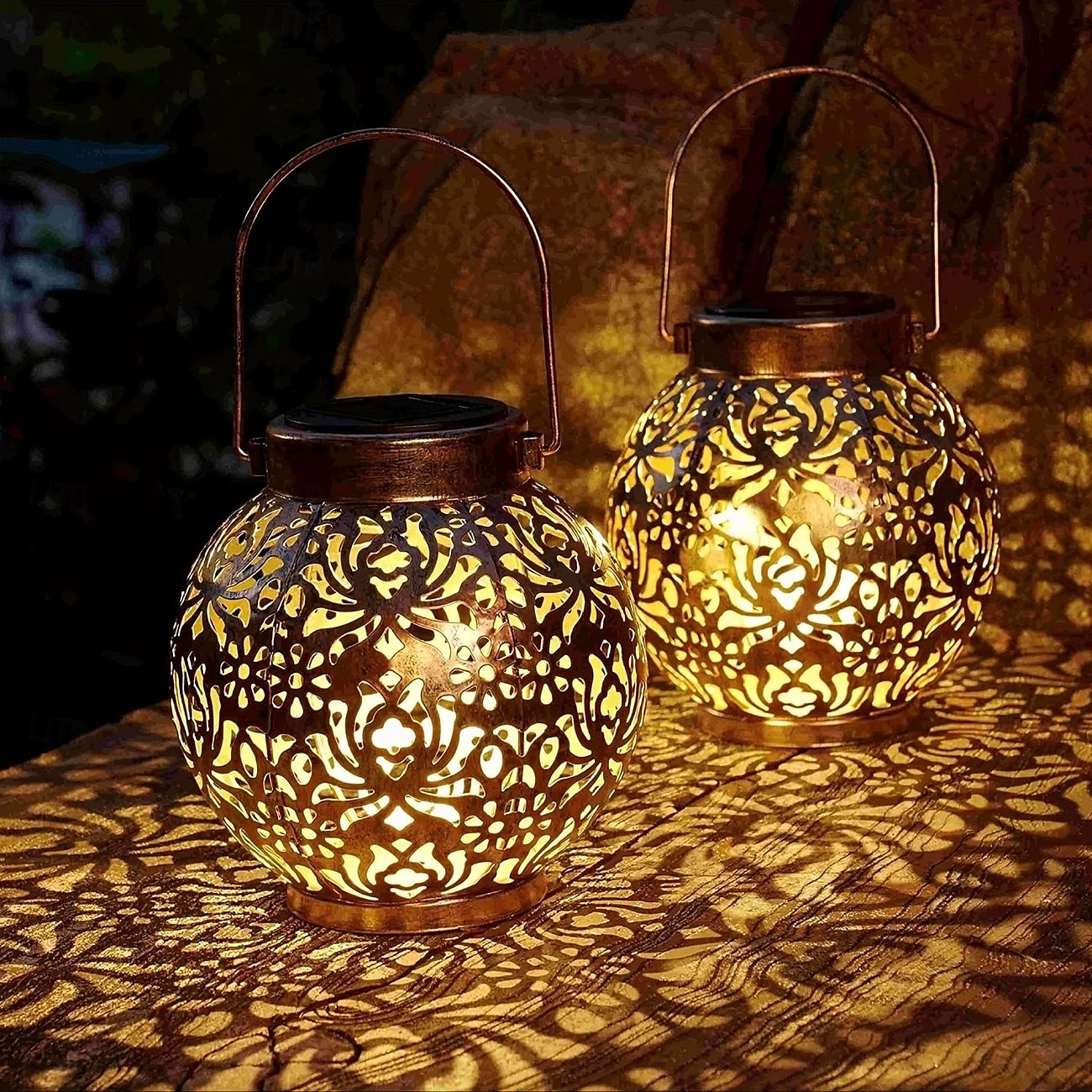 LED Solar Lights Outdoor Hanging Lantern Metal Garden Decoration LED Lights for Yard Patio Lawn Tabletop Pathway Landscape Garden Decoration 2026 - $21.99 –P1