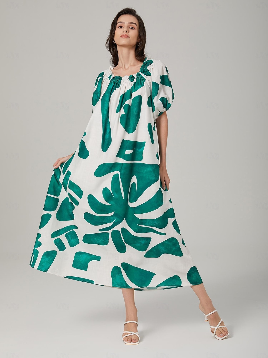 robe ample à col bateau et imprimé color-block de 2025 ? $87.99 –P9