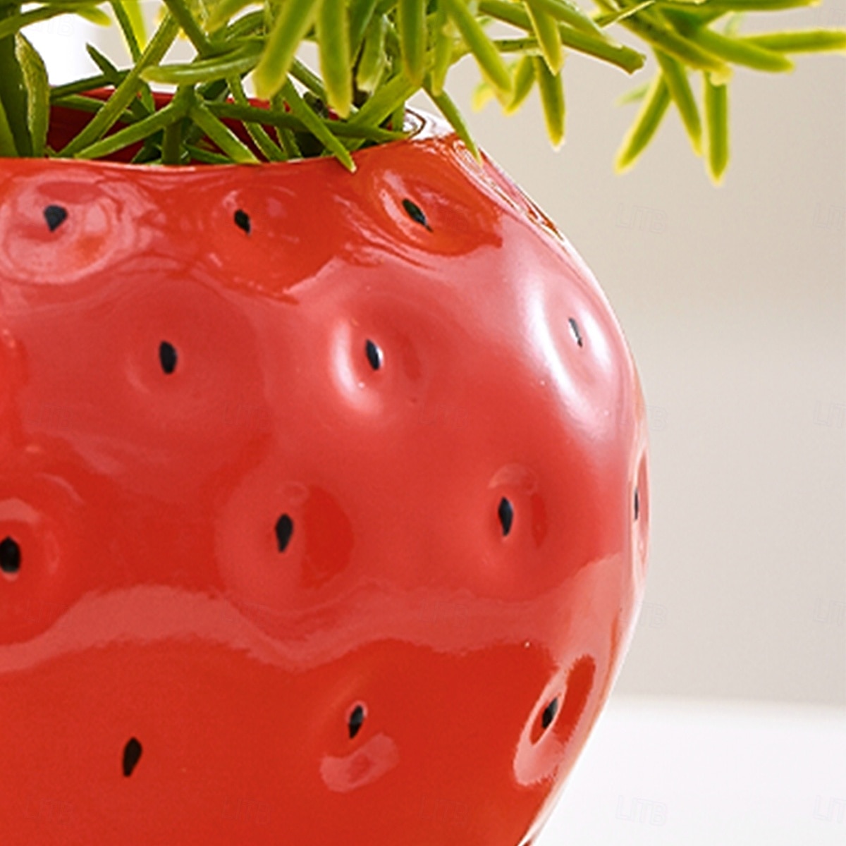 Strawberry Vase, Colorful Resin Handmade Decorative Flower Pot, Red, Pink, Green Options, Adorable Desktop Ornament for Home, Dining Table, Indoor Plants, Succulents, and Floral Arrangements 2025 - $10.99 –P7