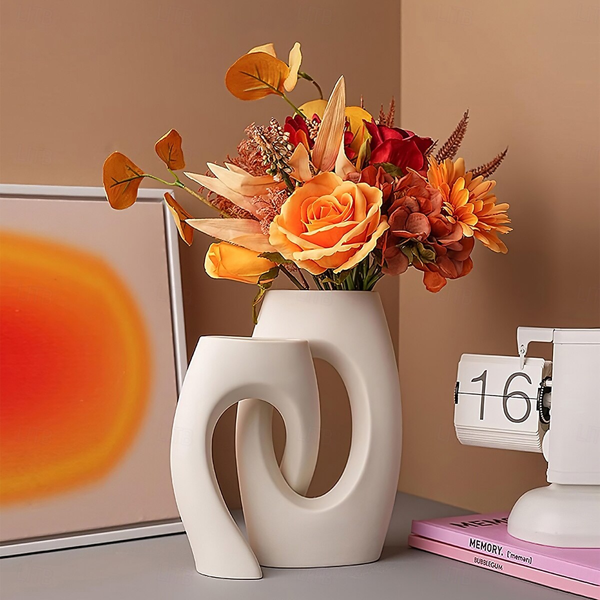 Abstract Couple Vase Set – Black, White, Beige Resin Cross-Shape Vases, Minimalist Table Centerpiece for Wedding, Party, Floral Arrangements, Dinner Decor, Home Flower Display, and Hydroponic Plant Holder 2025 - $30.99 –P6