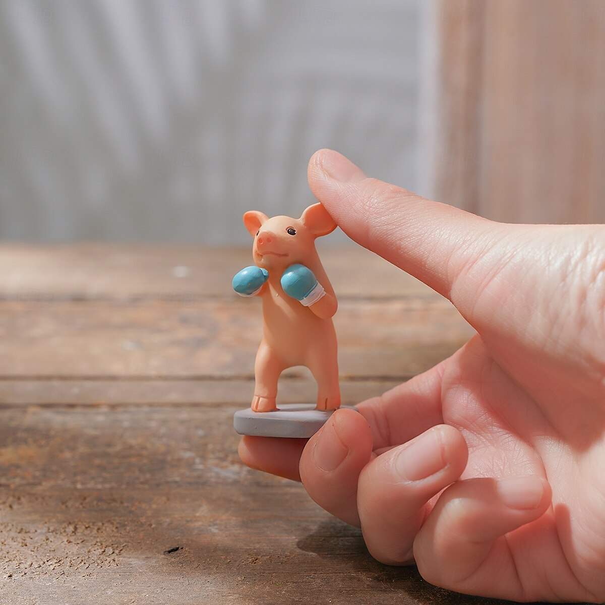 statua animale in miniatura a forma di maiale, decorazione da giardino in resina impermeabile dipinta a mano, piccola statuetta di maiale per casa, cortile, patio, bonsai, ornamento animale in del 2025 a $7.49 –P7