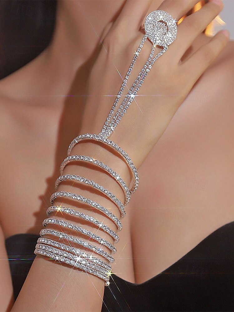 Bracelet chaîne de luxe en strass avec anneau – bijoux scintillants pour femmes, parfaits pour les mariages, les fêtes et les galas de 2025 ? $14.99 –P1