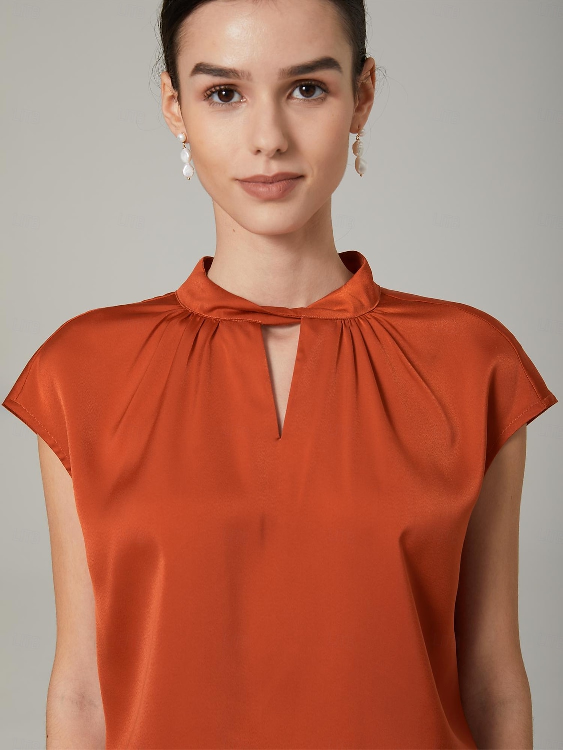 Orange stand-up collar sleeveless knotted top 2025 - $3.99 –P3