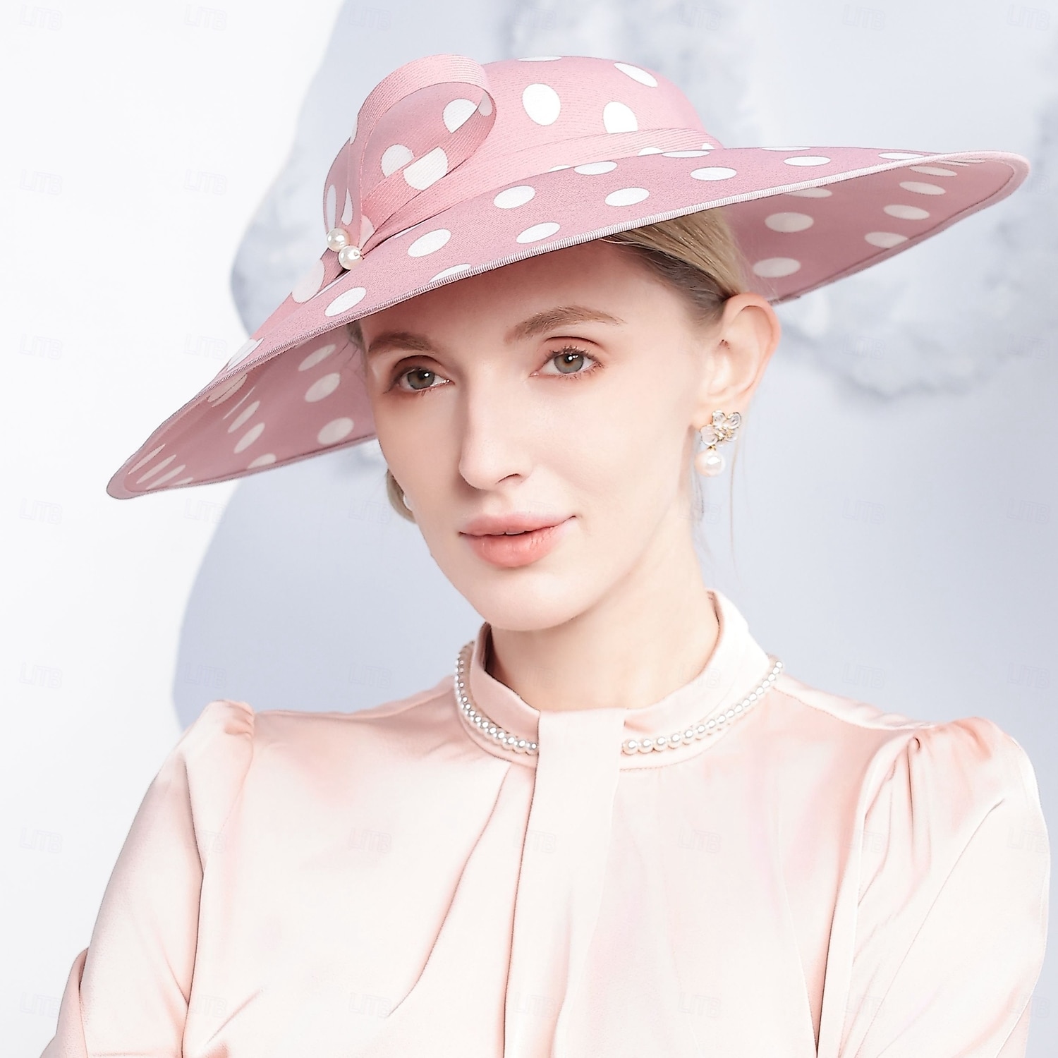 Головные уборы Полиэстер Котелок / клош Шляпа от солнца Свадьба Чаепитие Элегантный стиль Свадьба С Бант В горошек Заставка Головной убор 2026 - $38.99 –P3
