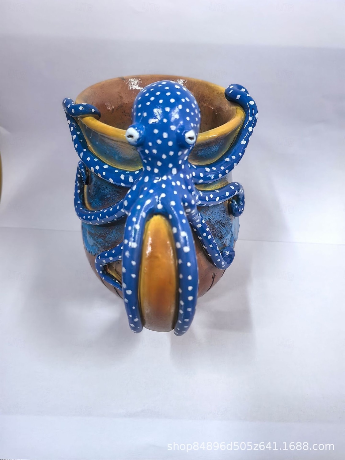 Tazza a forma di polpo blu intenso, tazza da caffè in resina con design a tentacolo 3D, stoviglie a tema nautico, regalo unico per gli amanti dell'oceano &arredamento per la casa del 2025 a $23.99 –P4
