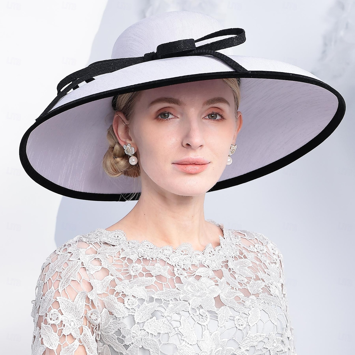 cappelli in tessuto spandex cappello a secchiello matrimonio formale elegante con copricapo bowknot del 2025 a $50.99 –P10