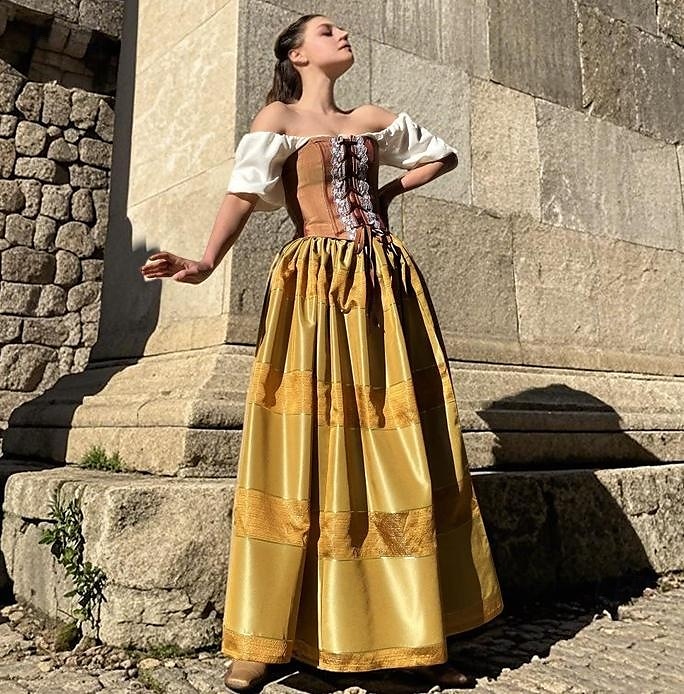 Medieval Renascentist Rochii Rochii de bal Rochie Lungă Viching Cavaler celtic Costume de fancy Pentru femei Regal Halloween Carnaval Mascaradă Performanță LARP Ren Faire Adulți Rochie 2025 - $169.99 –P1