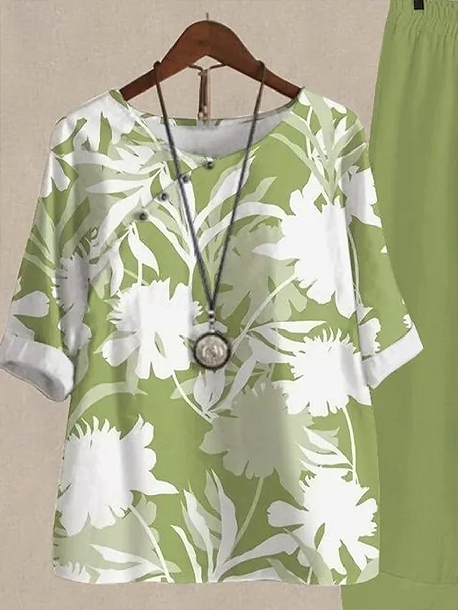 Ensembles de t-shirt et pantalon 2 pièces pour femmes manches courtes col rond floral graphique motif géométrique vacances quotidien week-end vert été coupe ample de 2025 ? $44.99 –P2