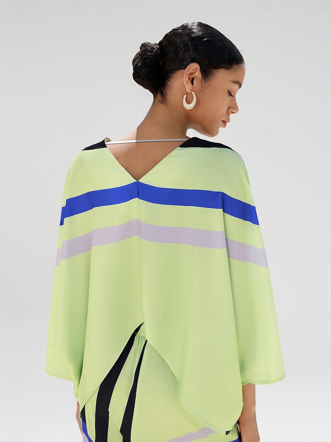 Satin V Neck Geometric Print Poncho Blouse 2025 - $61.99 –P2