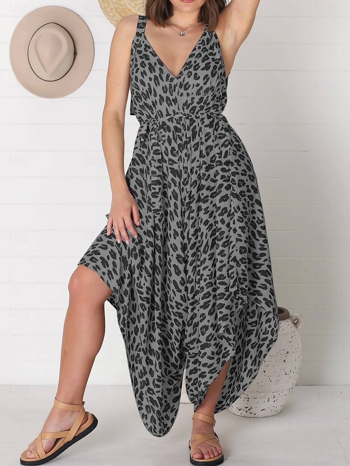 Femmes Robe Midi Robe Élégante Élégant Sans manches Coupe ajustée Léopard Sans manches Col en V Blanche Jaune Rouge Bleu Été Printemps Automne de 2025 ? $33.99 –P19