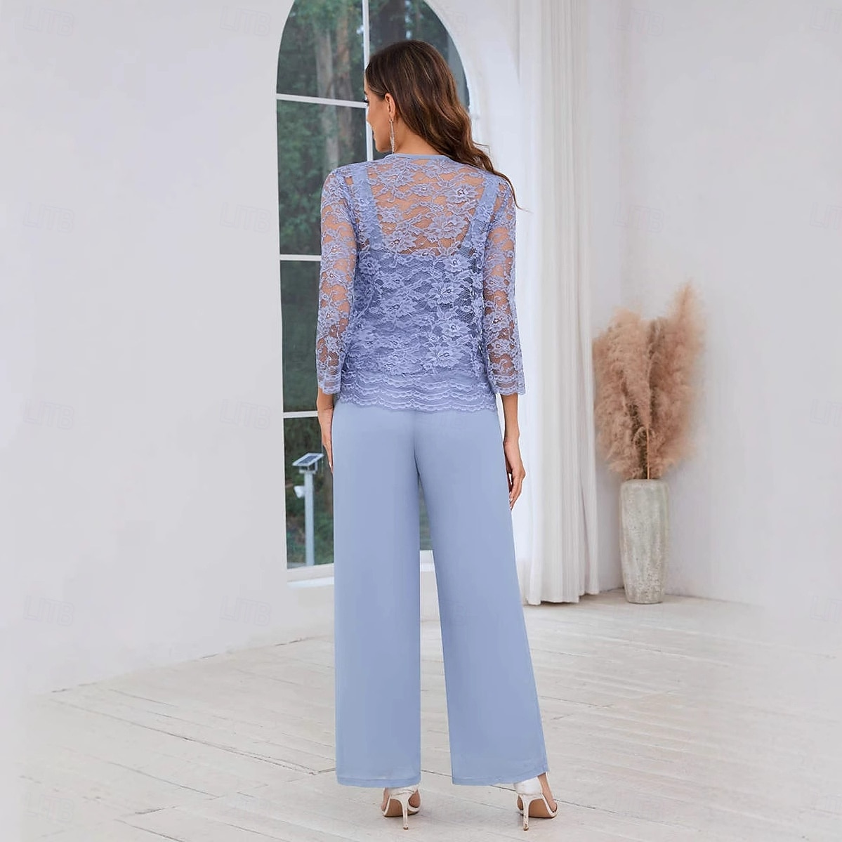 Hosenanzug Brautmutter Kleid Hochzeitsgast Elegantes Quadrat-Ausschnitt Bodenlang Polyester Spitze Lange Ärmel mit einfarbigem Material 2025 - $101.99 –P8