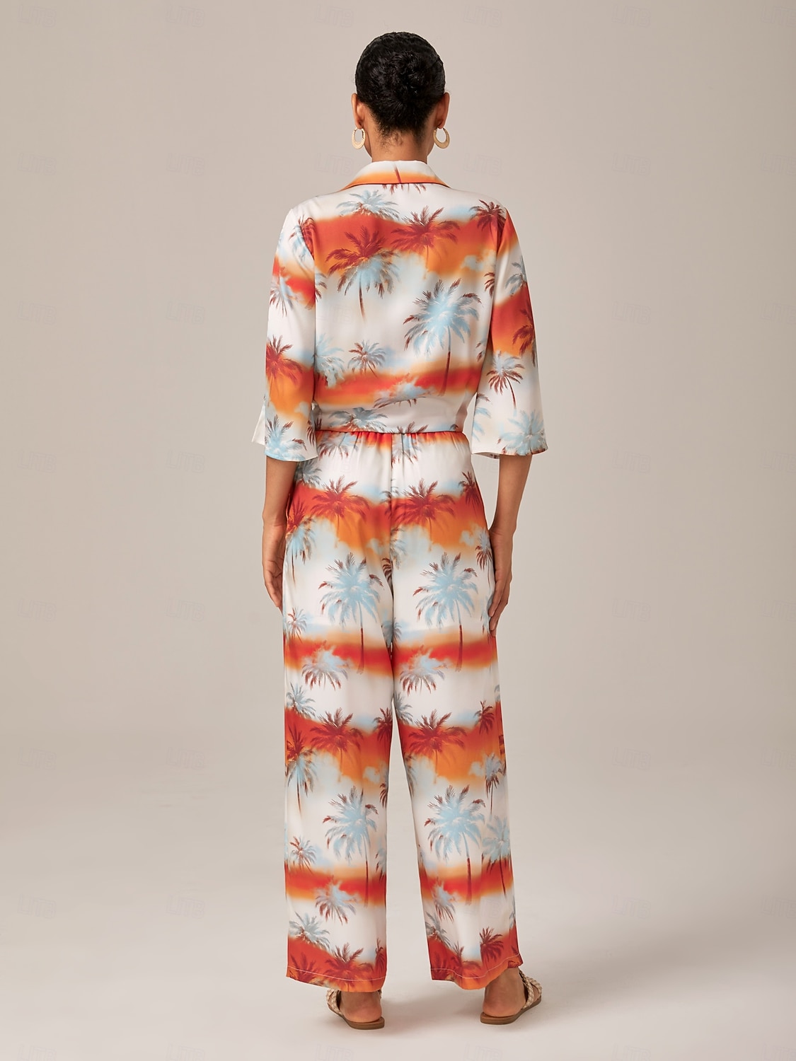 ensemble haut court à col cubain fleuri et pantalon large de 2025 ? $78.99 –P5