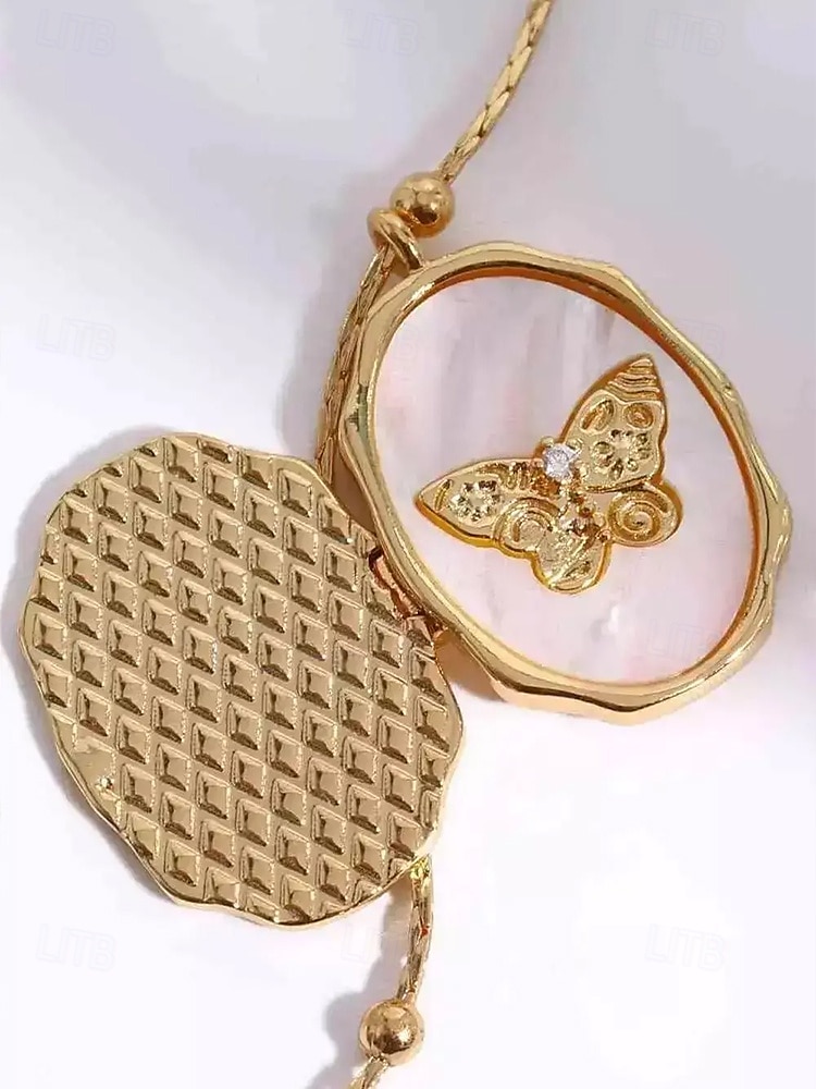 Collier médaillon papillon en or pour femme - pendentif ovale de style vintage avec perles et compartiment photo caché, élégant cadeau d'anniversaire, d'anniversaire ou de remise de diplôme de 2025 ? $11.99 –P6