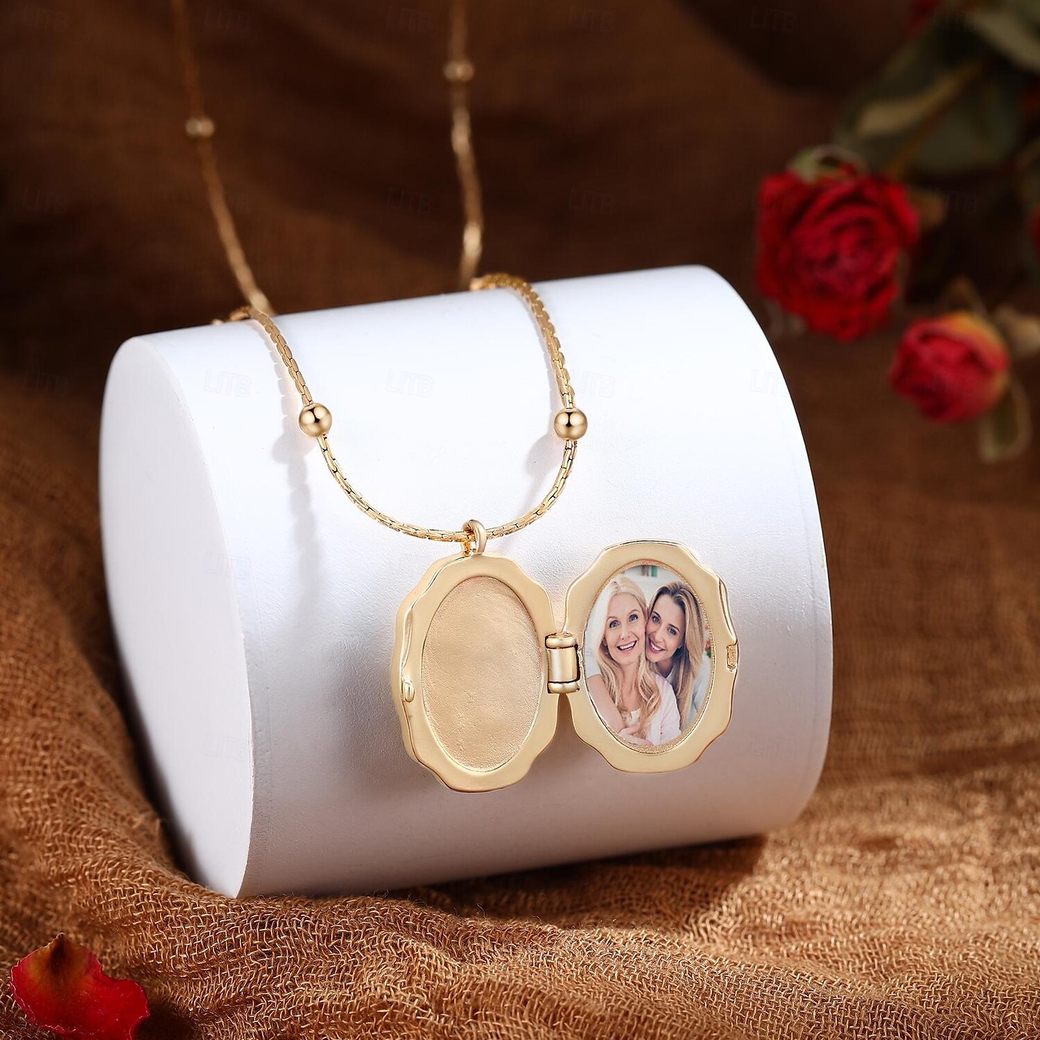 Open And Close Album Necklace Customized Photo Collection Mother And Daughter/Couple/Friend/Bestie Exclusive Memory Mother's Day Valentine's Day Christmas Birthday Gift For Mother Wife Girlfriend 2025 - $21.99 –P5