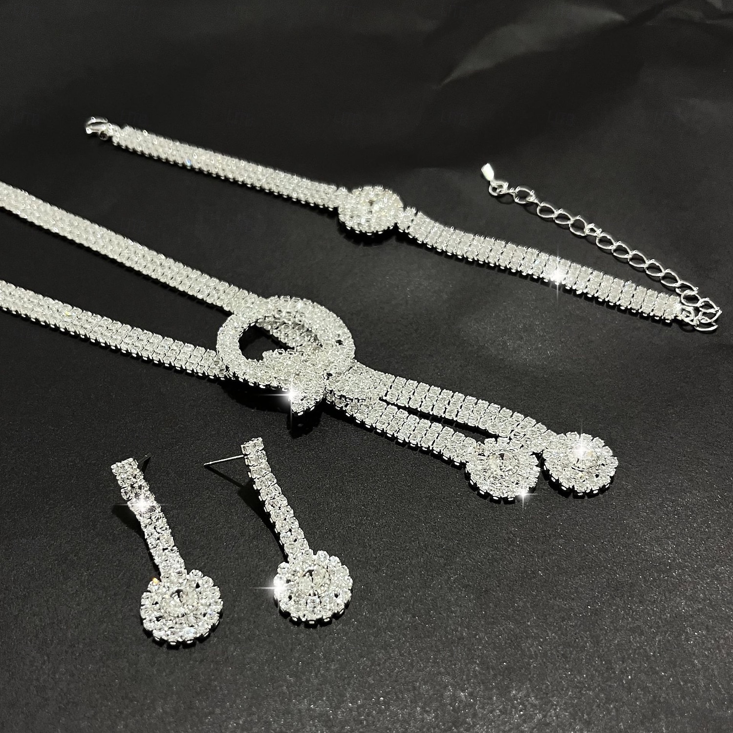 Brude smykker sett 1set Strass Legering Øredobber Halskjeder Armbånd Dame Elegant Mote Stilfull Smykkesett Til Bryllup Fest Spesiell Leilighet 2025 - $21.99 –P3
