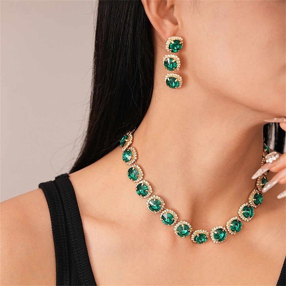 Set di Gioielli Completo Due Pezzi Argento Zirconia Cubica Cromo 1 Collana Orecchini Moda Femminile Elegante Vintage Carino Stile Vintage Classico Set di Gioielli Geometrici per Matrimonio Fête del 2026 a $27.99 –P2