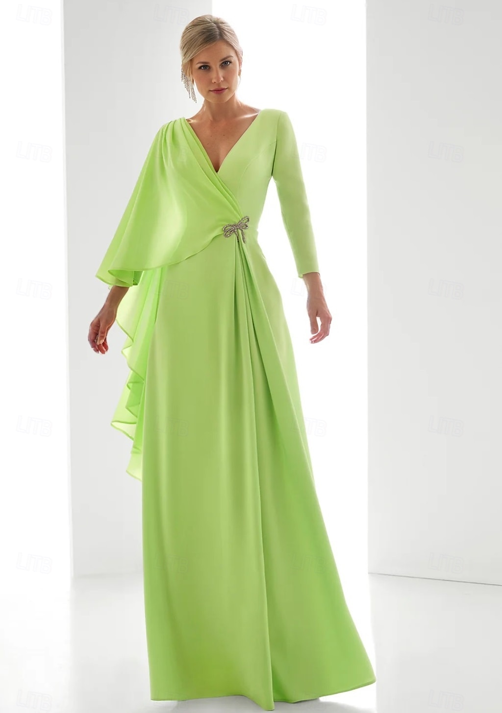 Grønn Chiffon A-Line Kveldsdrakt Elegant Bryllupsgjestekjole Formell Gulvlengde Langermet V-Hals med Splitt 2025 - $144.99 –P1