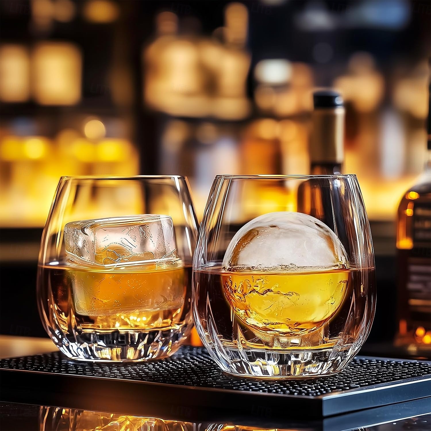 Forma na whisky ledové koule - silikonový formiček o průměru 4,5 cm s individuálním víkem pro snadné plnění a vyjímání - 6 kulatých formiček na koktejly a bourbon 2025 - $8.99 –P3