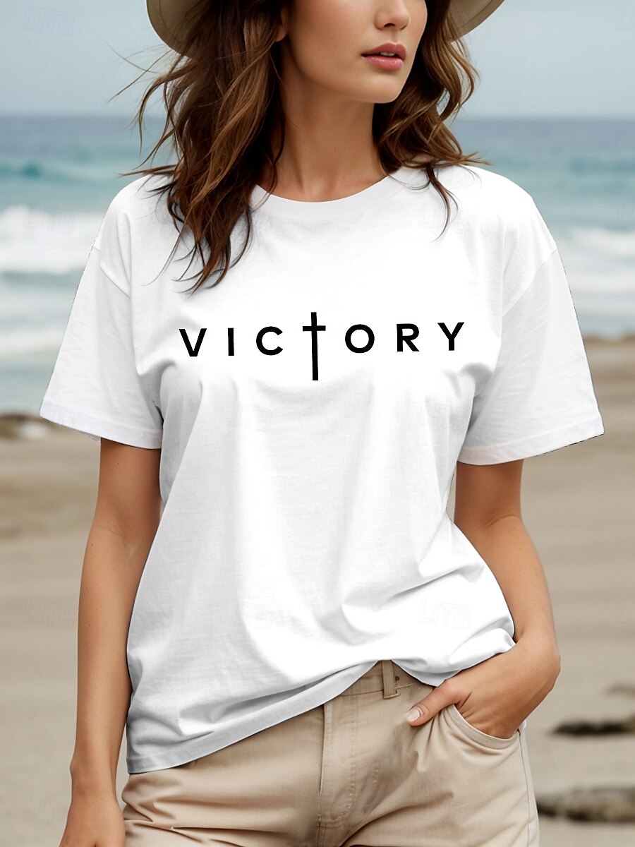Femmes T-shirt Chemise en coton Graphique Lettre ancien Élégant Classique Manche Courte Col ras du cou Col rond Hauts Réguliers Quotidien Imprimé Noir Blanche Gris Été Printemps de 2025 ? $19.99 –P1