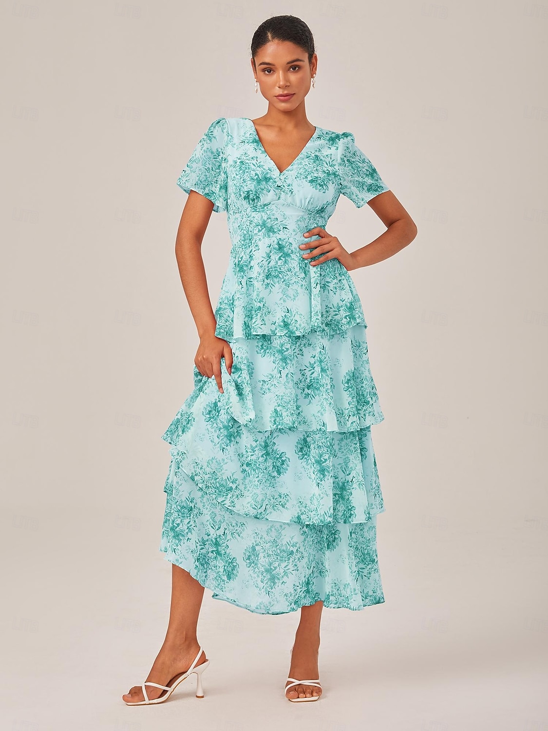 Robe longue décontractée pour femme, tenue de soirée, col en V, manches courtes, coupe trapèze, imprimé floral, volants superposés, tenue de tous les jours, jupe gâteau, taille ajustée, robe longue de 2025 ? $79.99 –P7