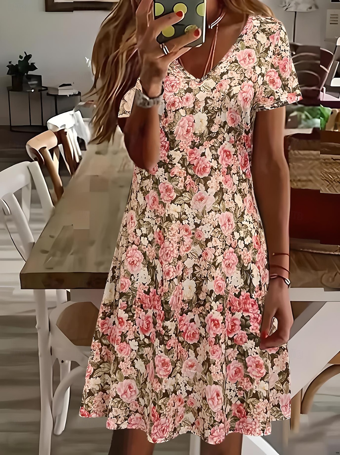 Damskie Sukienka mini Sukienka t-shirtowa Sukienka letnia Letnie sukienki Urlop Codzienny Styl plażowy Codzienny Wyjściowe Regularny Kwiaty Graficzny Krótki rękaw W serek Rumiany róż Niebieski Zielony 2025 - $23.99 –P2
