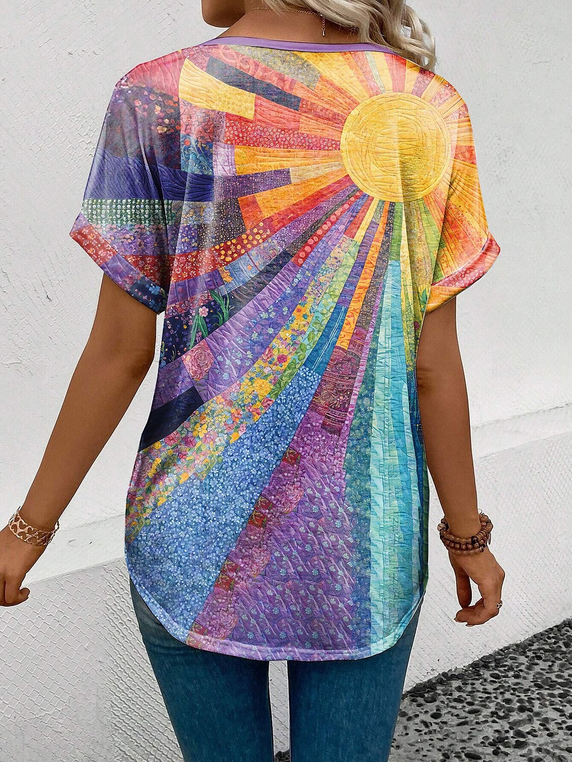 Femmes T-shirt Fleuri Graphique Élégant Occasionnel Manche Courte Col en V Hauts Réguliers Quotidien Imprimé Violet Été de 2025 ? $19.99 –P2