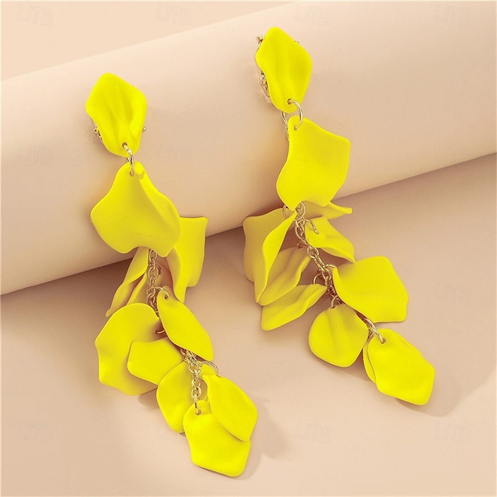 Créoles Vintage Style Classique Fleurs Boucles d'Oreilles Mode Vintage Bijoux Blanc  Jaune  Rouge Pour Fête de Mariage Vacances 1 Paire de 2025 ? $19.99 –P8