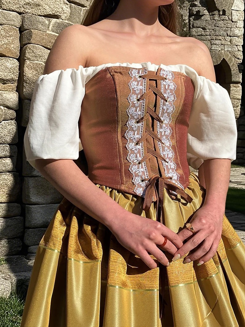Medieval Renascentist Rochii Rochii de bal Rochie Lungă Viching Cavaler celtic Costume de fancy Pentru femei Regal Halloween Carnaval Mascaradă Performanță LARP Ren Faire Adulți Rochie 2025 - $169.99 –P4