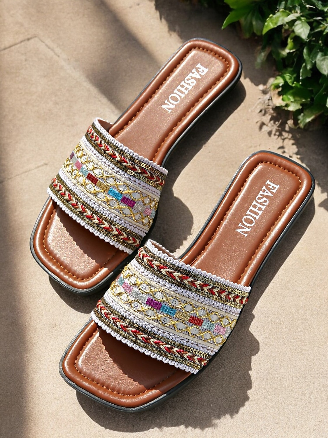 Boheemse platte sandalen voor dames – kleurrijke geborduurde bandjes, comfortabele en stijlvolle schoenen voor casual zomerdagen, strand en vakantie 2025 - $19.99 –P2