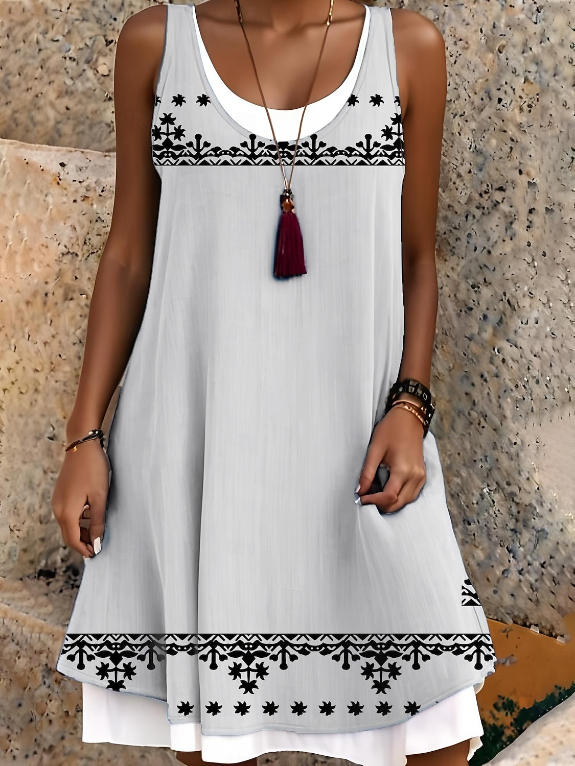Dames Halflange jurk Tank-jurk Modieus Klassiek Buiten Dagelijks Weekend Normale pasvorm Grafisch Geometrisch Mouwloos Strakke ronde hals Zwart en Wit Lente Herfst 2025 - $22.99 –P1