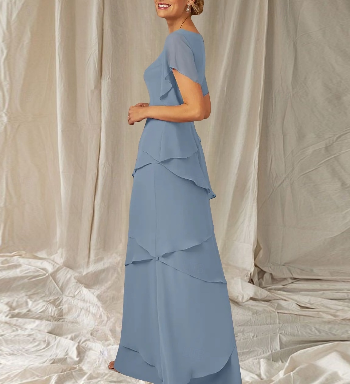 Abito Due Pezzi A-Line Madre della Sposa Ospite Matrimonio Elegante Inclusa Fascia V Collo Lunghezza del Pavimento Chiffon Manica Mezza Fascia Inclusa con Volant del 2025 a $174.99 –P3