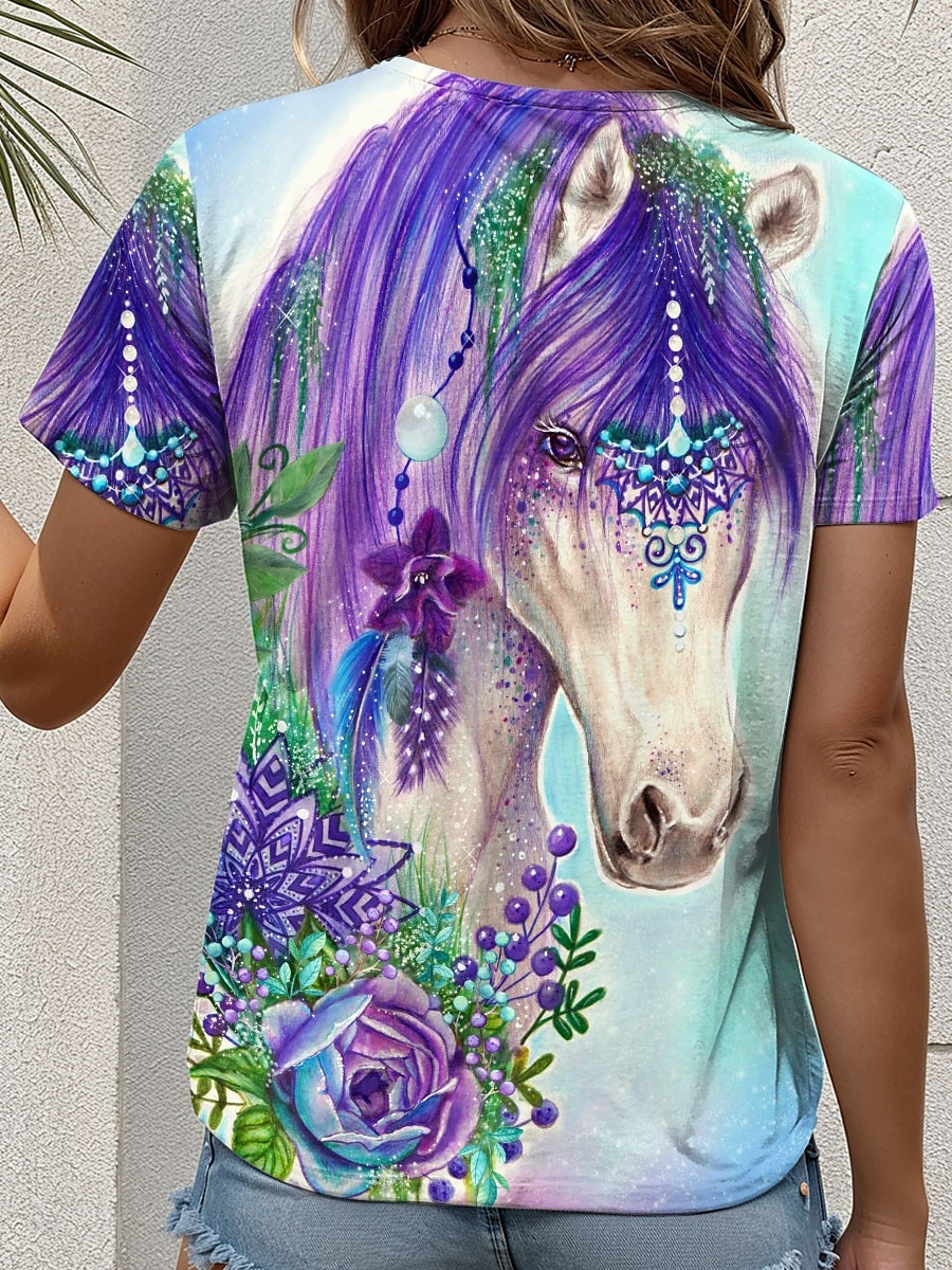 T-shirt da donna "Zingara Violet Horse" di Sheena Pike, grafica floreale, stile vintage, casual, elegante, manica corta, scollo a V, top normali, stampa quotidiana, celeste, estate. del 2025 a $21.99 –P3