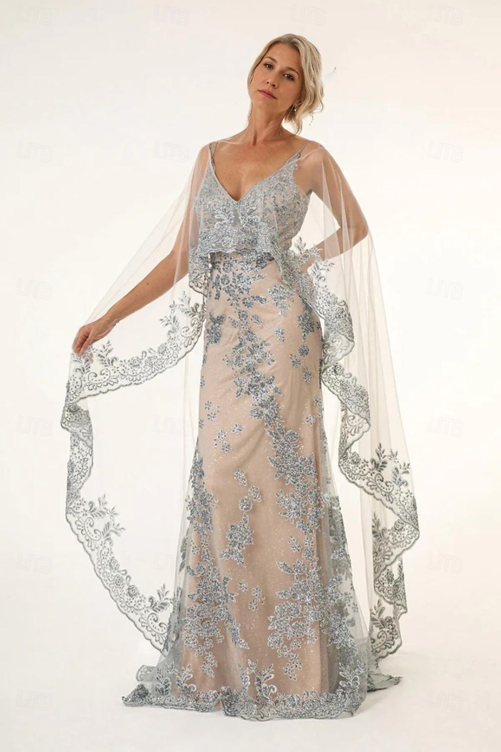 Sparkle Zeemeermin  Trompet Moeder van de Bruid Cape Jurk Strand Bruiloft Elegant Simpel Luxe V-Hals Vloer Lengte Bloemen Kant Tule 2025 - $168.99 –P1