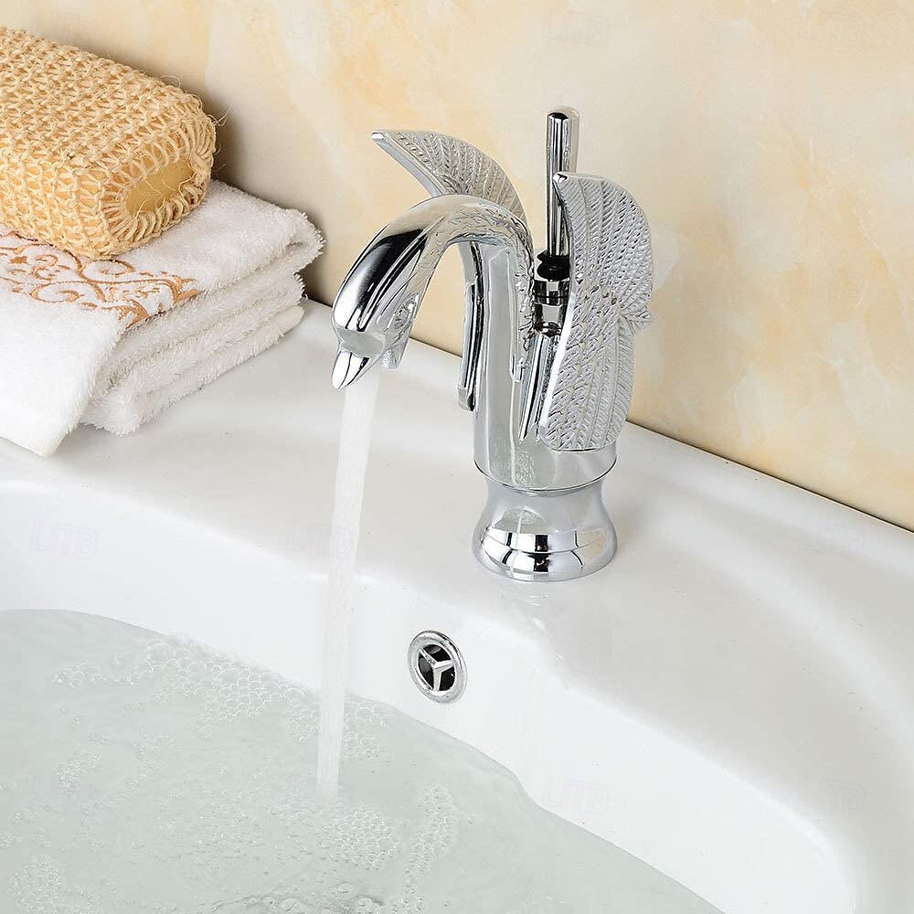 Robinet de lavabo - Classique Chrome / Laiton antique / Électroplaqué Ensemble central Poignée unique à un trouBath Taps de 2025 ? $121.99 –P2