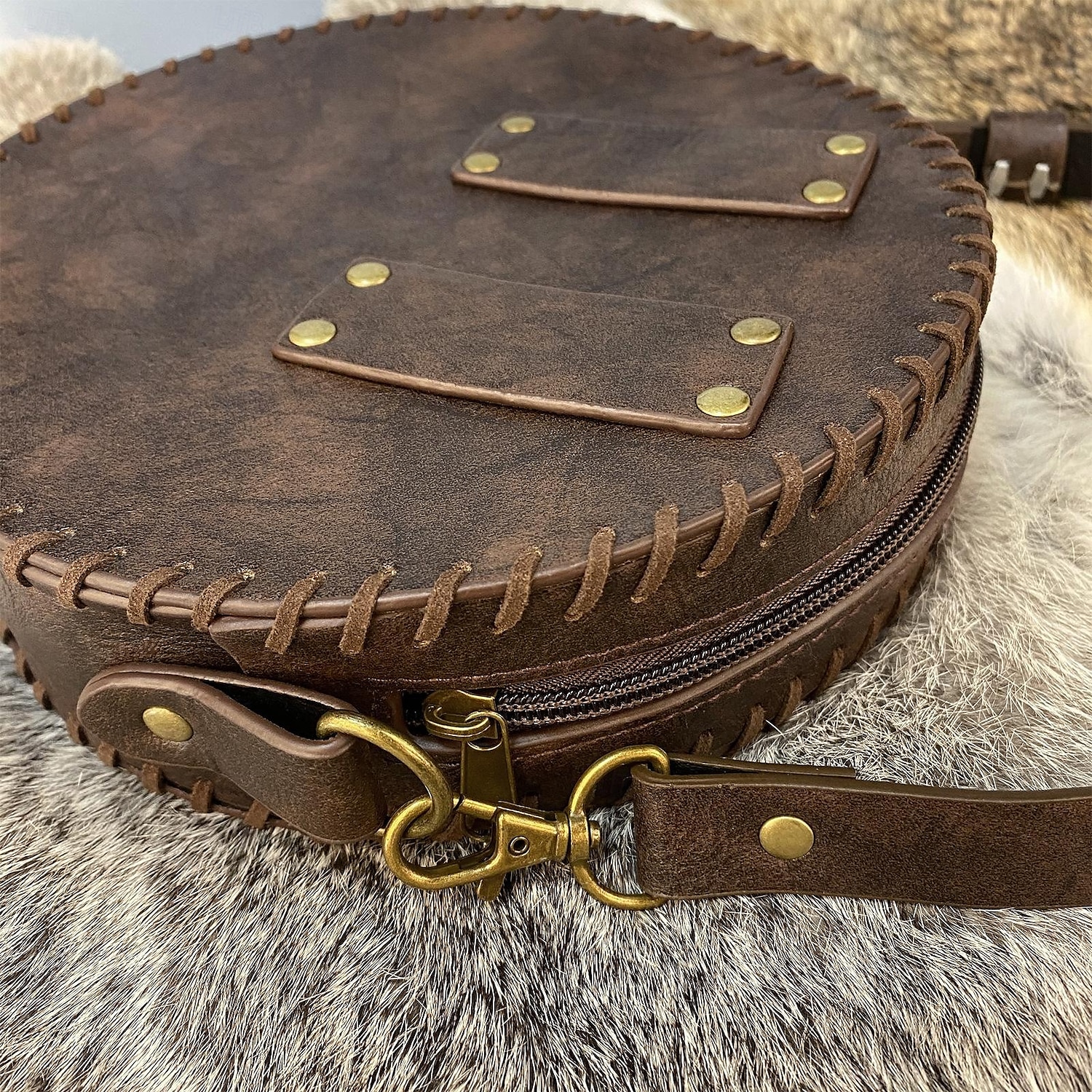 Retro Vintage Punk & Gothic Medieval Cosplay Costume Belt Pouch Dice Bag Viking Celtic Knight Ranger Fancy Dress Men's Women's Celtic Viking Halloween Masquerade Performance Stage Renaissance Fair 2025 - $34.99 –P4