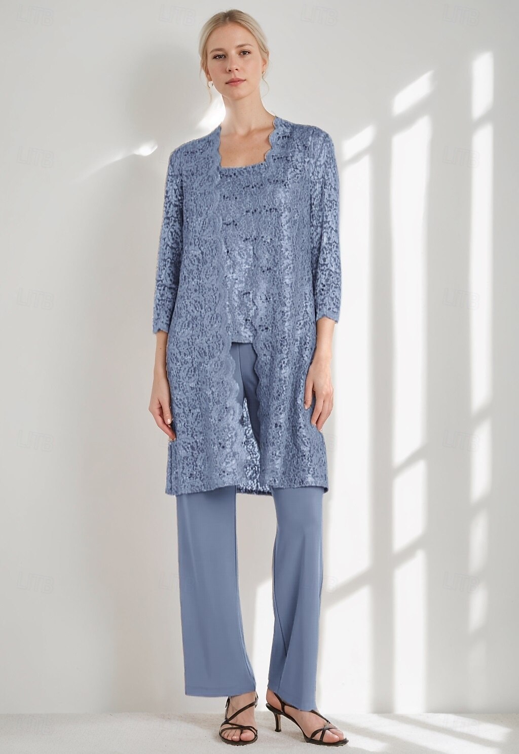 Macacão Vestido Para Mãe dos Noivos Convidado do casamento Igreja Elegante Vintage Gola Redonda Longo Chiffon Renda Manga Longa com Lantejoulas Bordado 2025 de 2025 por $158.99 –P1