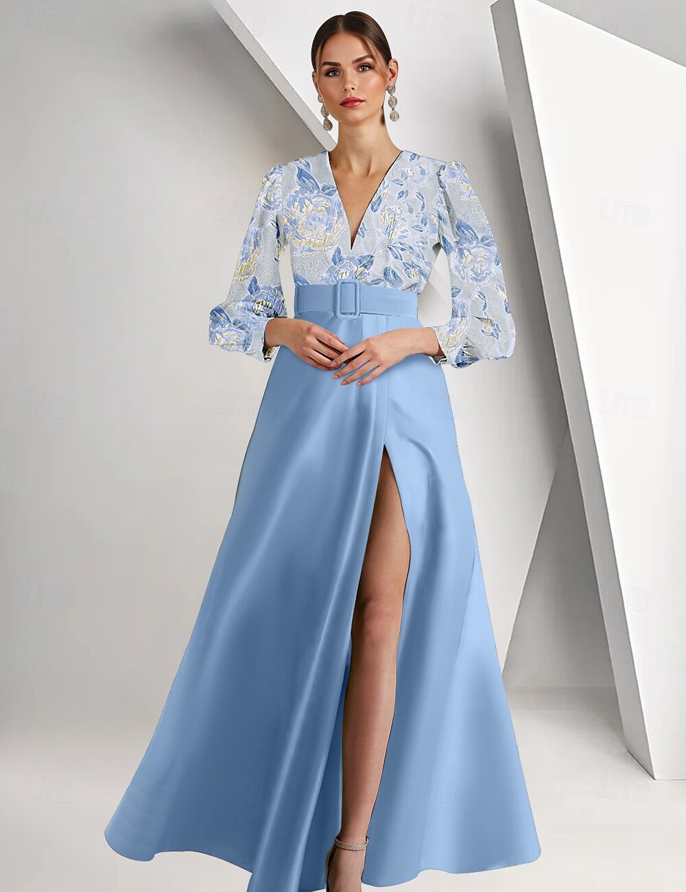 Bloemen Brocade Organza Avond Gown Celebrity Stijl Jurk Formele Bruiloft Gast Vloer Lengte Lange Mouw V Hals Ceintuur  Sash met Split 2025 - $135.99 –P1