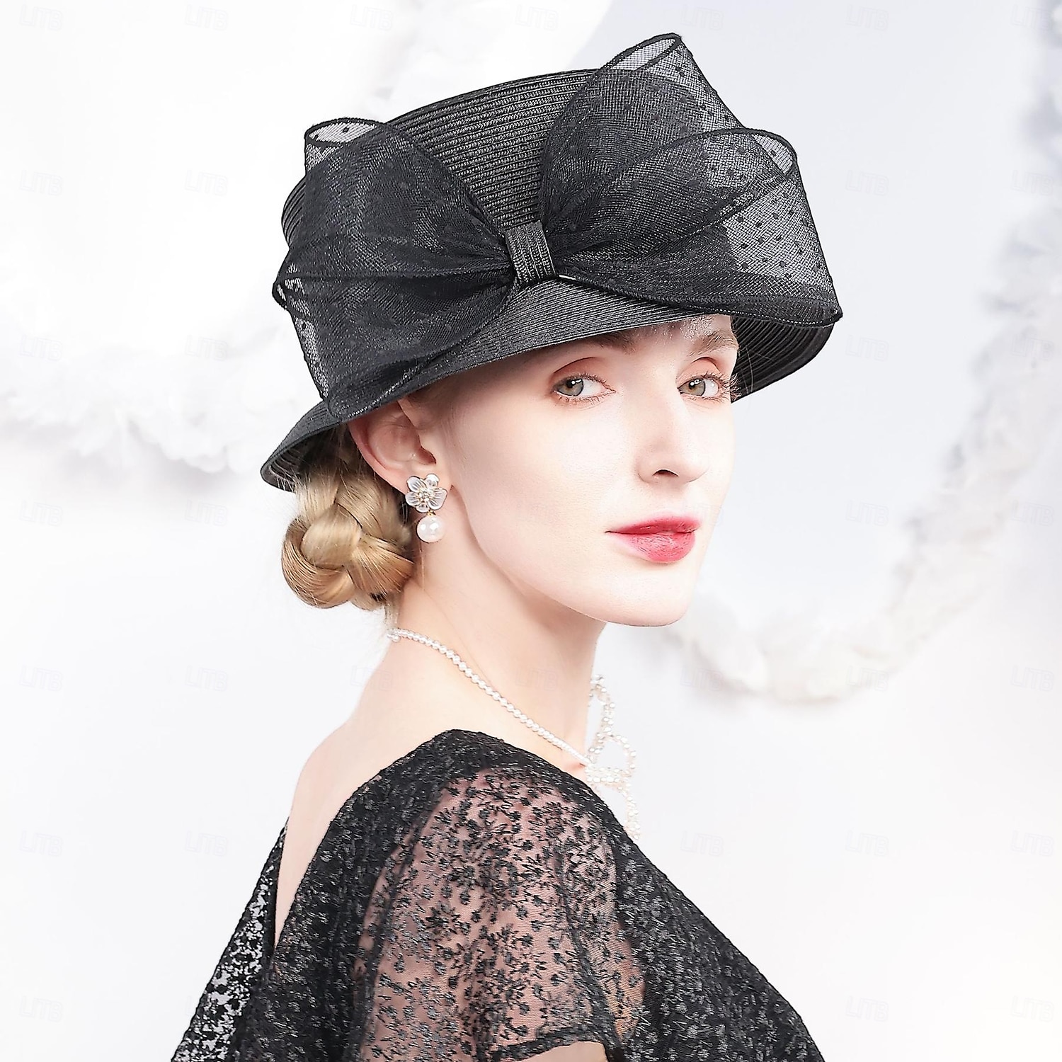cappelli cappello a bombetta in fibra / cappello a cloche cappello da pescatore cappello di paglia matrimonio festa del tè elegante matrimonio con fiocco copricapo copricapo del 2025 a $41.99 –P10