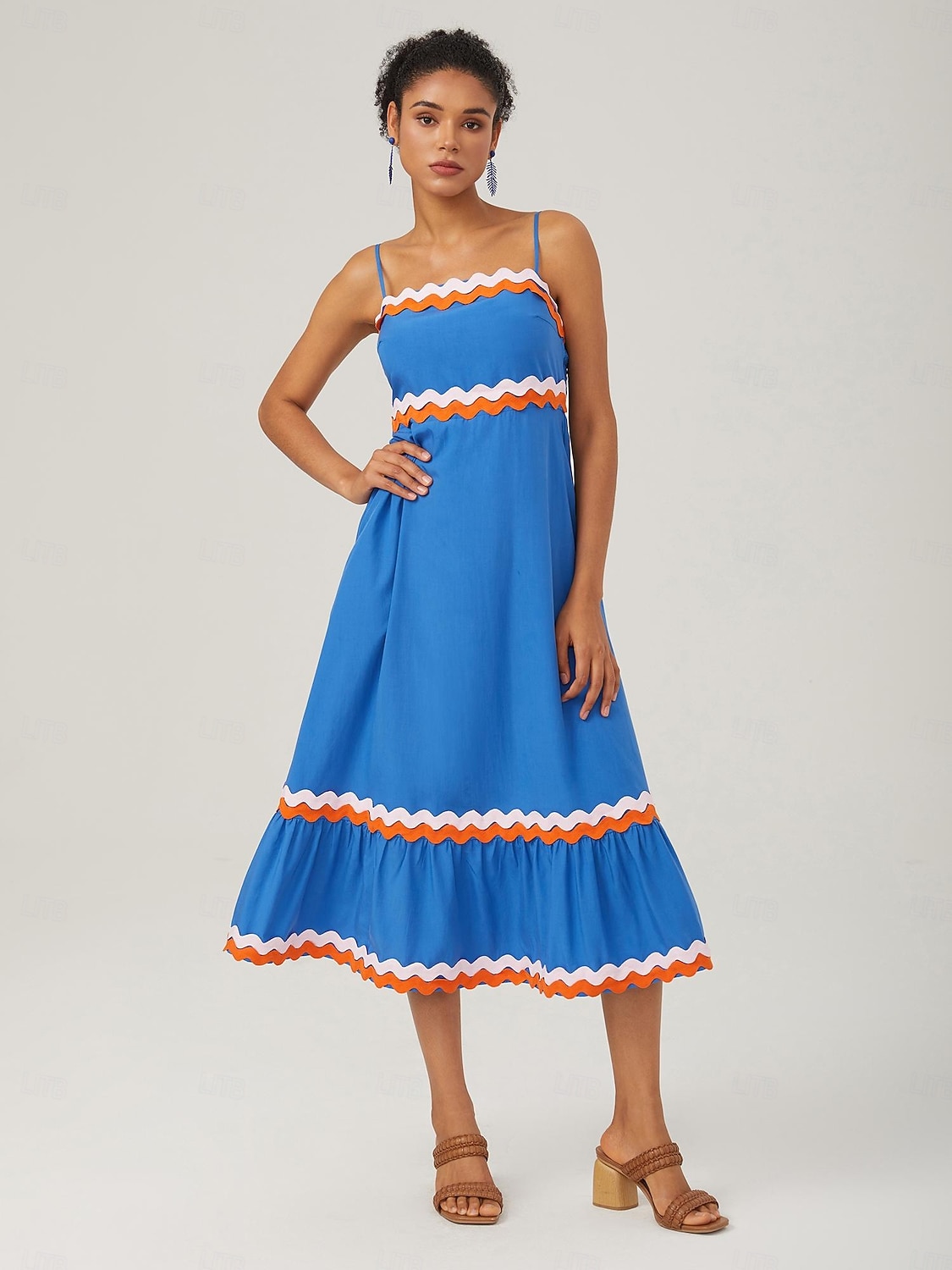 robe camisole en tissu Tencel à ourlet ondulé et blocs de couleurs de 2025 ? $108.99 –P2