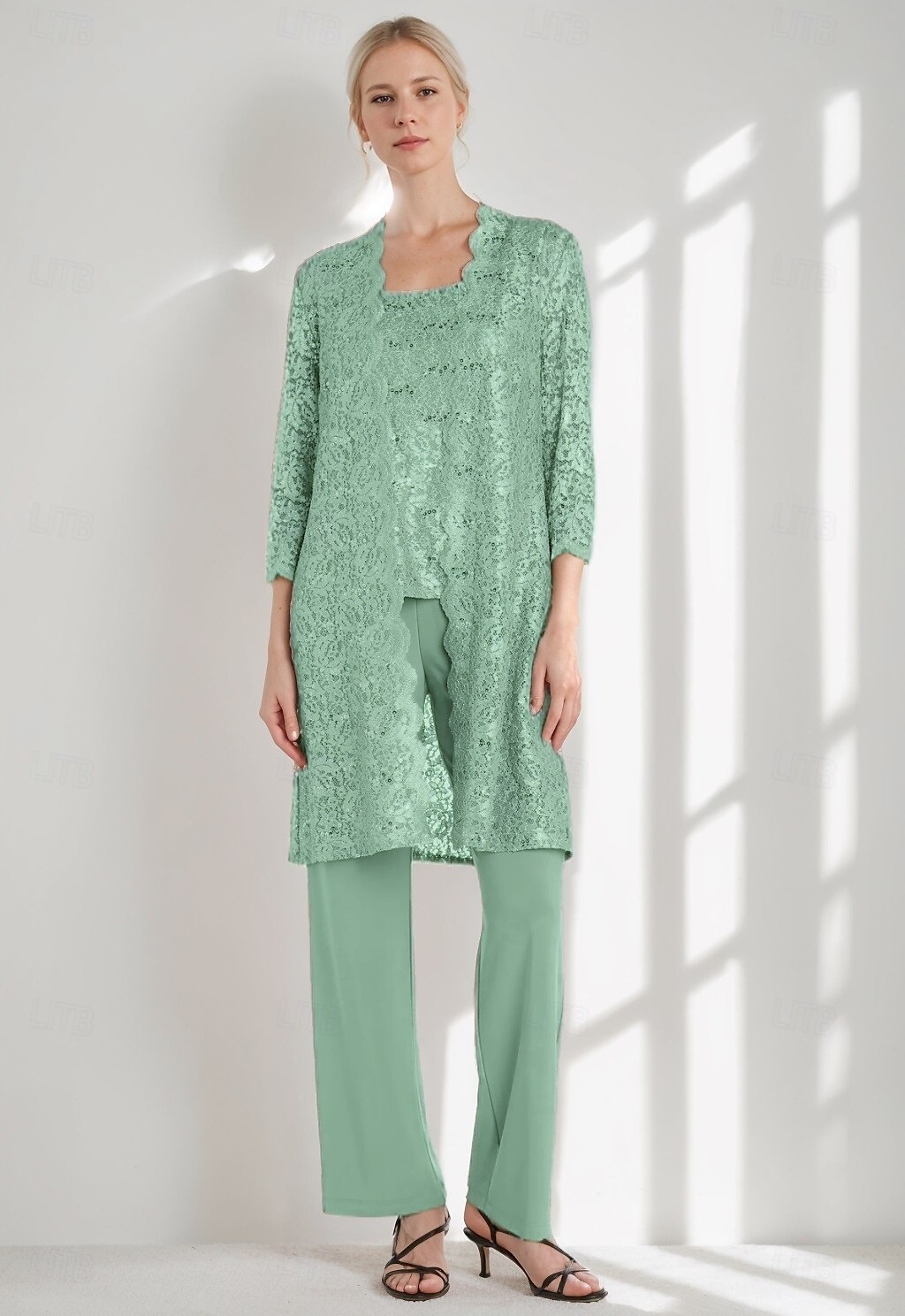 Macacão Vestido Para Mãe dos Noivos Convidado do casamento Igreja Elegante Vintage Gola Redonda Longo Chiffon Renda Manga Longa com Lantejoulas Bordado 2025 de 2025 por $158.99 –P9
