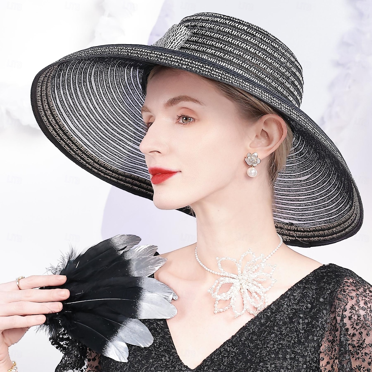 Cappello di tulle  intrecci Kentucky Derby  Cappelli  Copricapi con fiori 1pc Matrimonio  Occasione speciale  Copricapo casual abito per impressionare Abito per il giorno delle corse 2025 del 2025 a $60.99 –P13