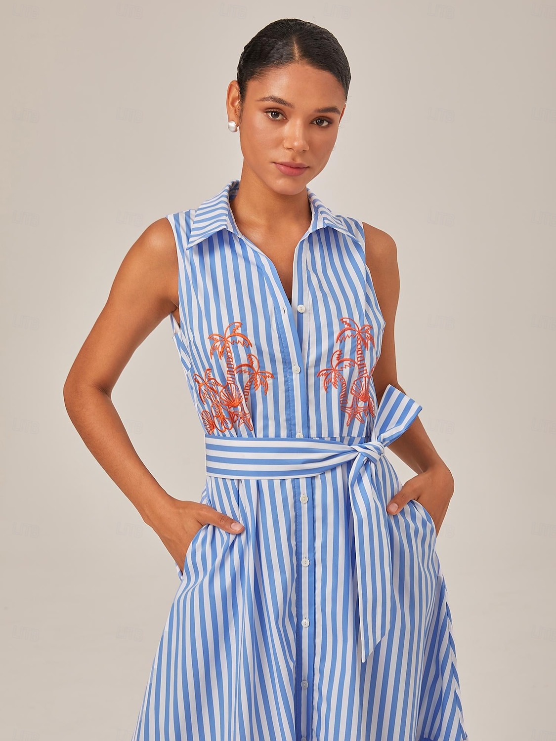 Sommerliches, gestreiftes, besticktes, ärmelloses, mittellanges Kleid 2025 - $74.99 –P4