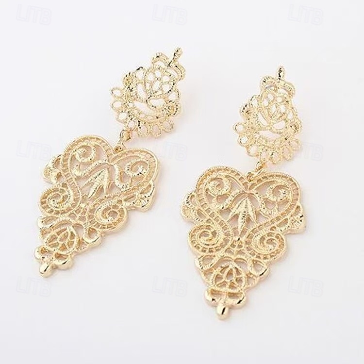 Femmes Boucles d'oreilles pendantes Classique Béni Des boucles d'oreilles Bijoux Argent / Noir / Dorée Pour Mariage Travail Quotidien Fiançailles Bal de promo de 2025 ? $19.49 –P3