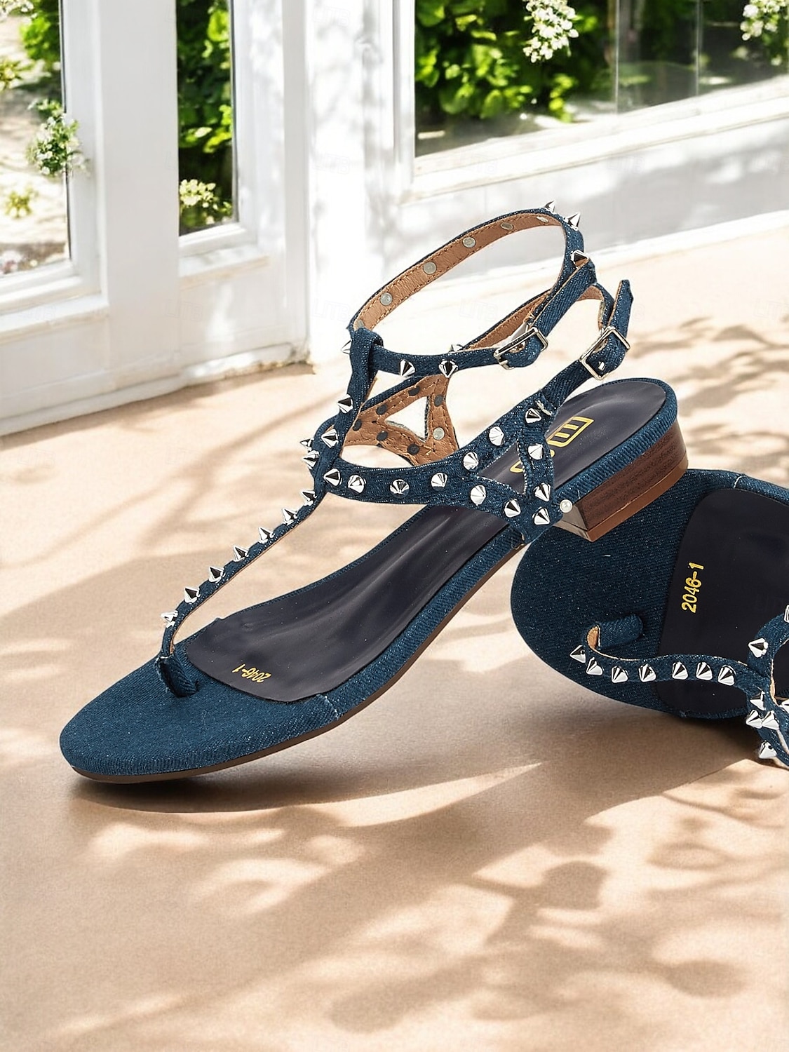 damersandaler med denim-pigger – flate sommersandaler med t-rem med ankelspenne, trendy fritidssko for tenåringer og unge kvinner, ideelt for ferier, strandturer og hverdagsantrekk 2025 - $42.99 –P1
