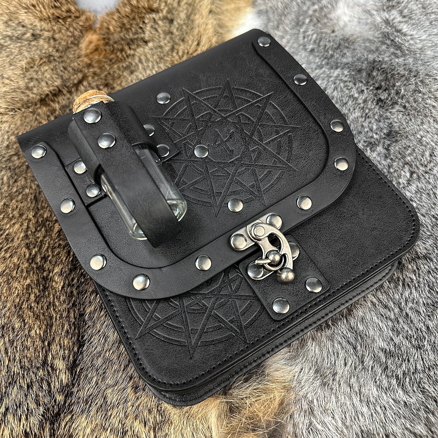 Retro Vintage Medieval Renaissance Cosplay Costume Belt Pouch Dice Bag Viking Celtic Knight Ranger Fancy Dress Men's Women's Celtic Viking Halloween Masquerade Performance Stage Renaissance Fair Teen 2025 - $29.99 –P6