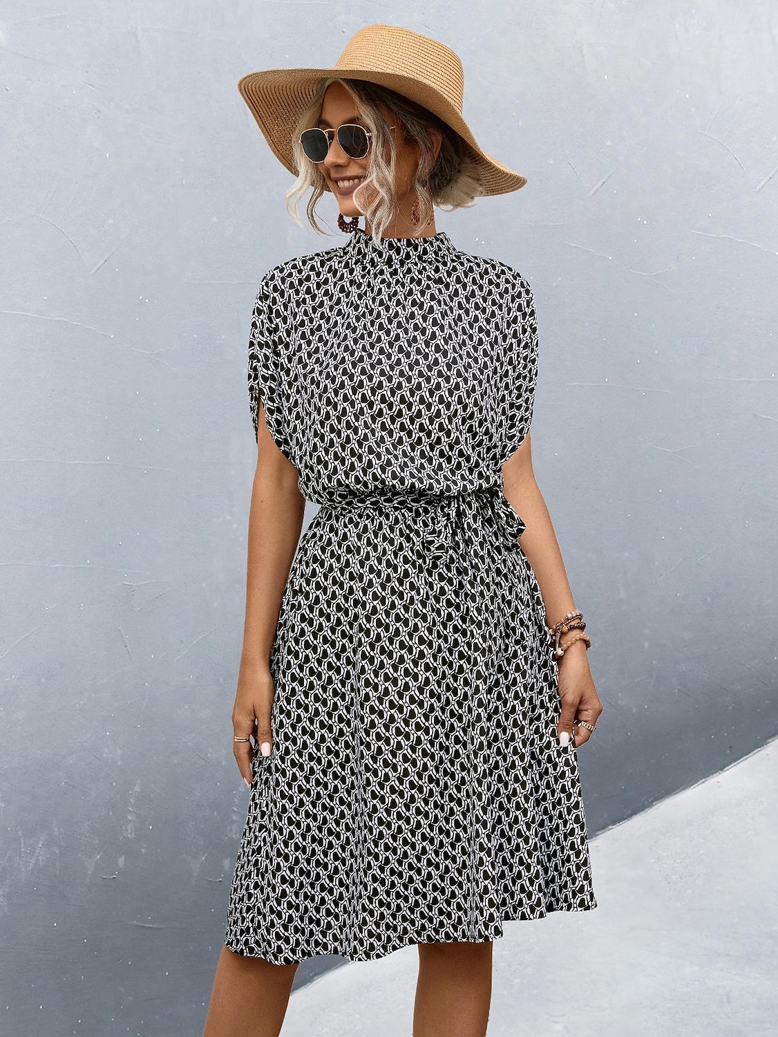Damen Midikleid Figurbetontes Kleid Lässig Täglich Normale Passform Grafik Karomuster Kurzarm Hoher Ausschnitt Schwarz Braun Sommer 2025 - $29.99 –P7