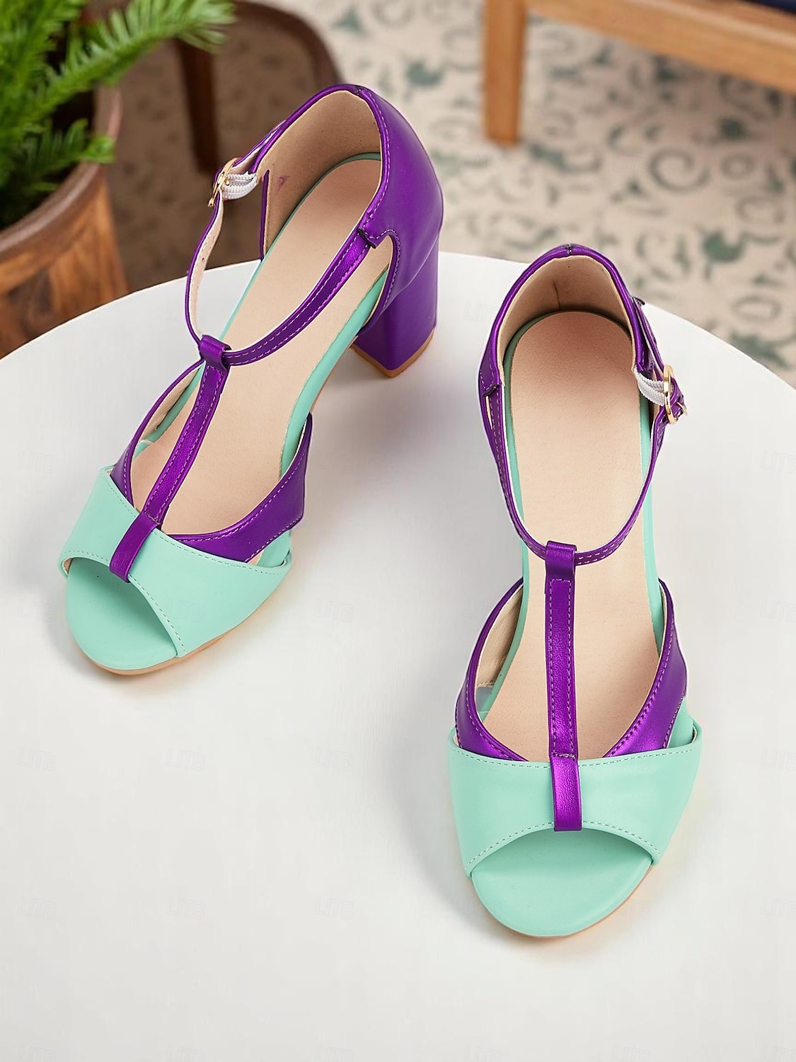 Sandales à talons épais vert menthe et violet pour femmes, avec brides en T – Chaussures habillées de style rétro des années 1950 pour des événements d'été élégants de 2025 ? $42.99 –P1